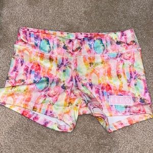 FLEO shorts